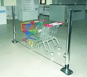 Стационарные и мобильные перегородки для магазина